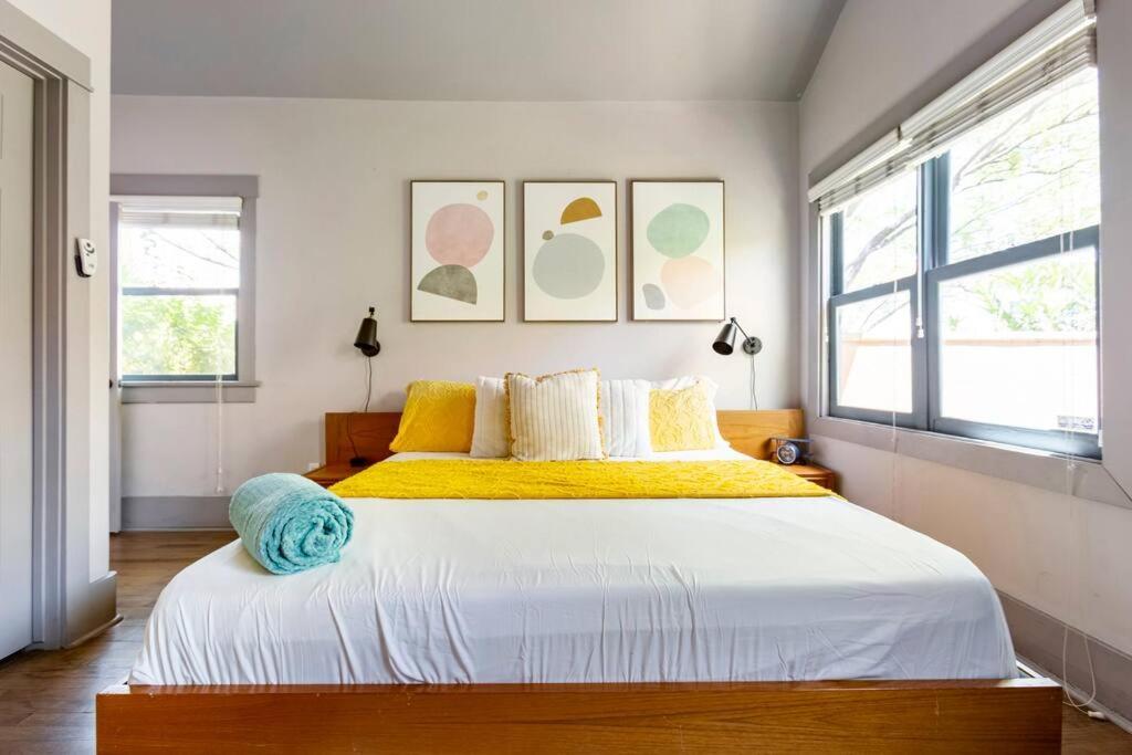 2Br Home W Parking Downtown Charm In Full Bloom! Tucson Esterno foto