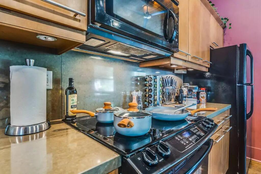 2Br Home W Parking Downtown Charm In Full Bloom! Tucson Esterno foto