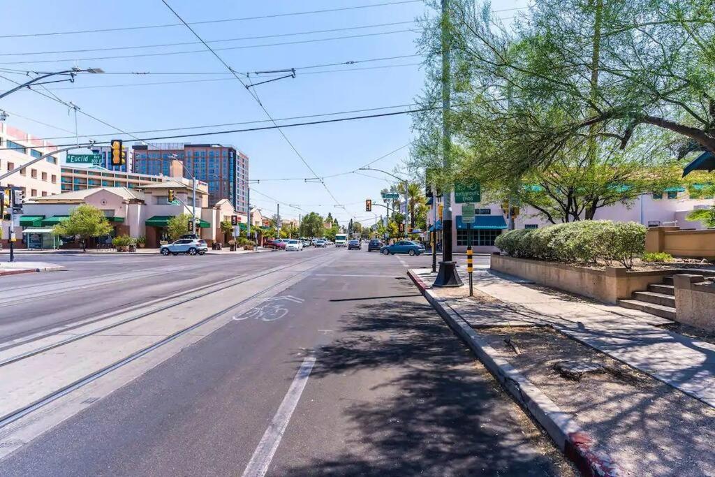 2Br Home W Parking Downtown Charm In Full Bloom! Tucson Esterno foto